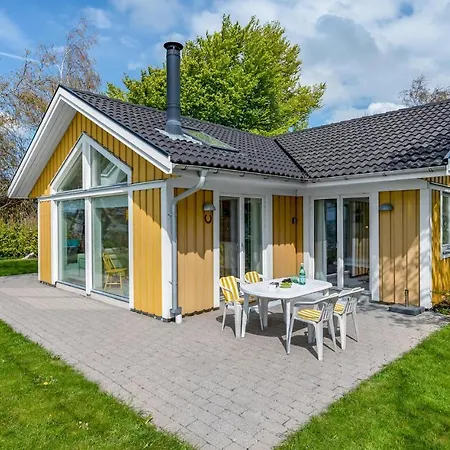 Front In With House Sea View * Helsinge